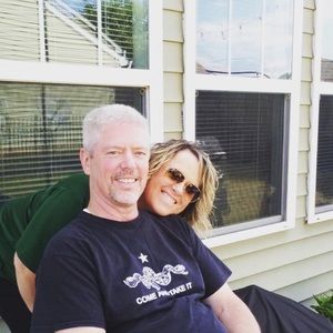 Meet your Posher, Pam